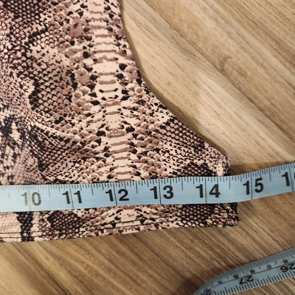 Frankies Bikinis Stormy Bikini Top size L